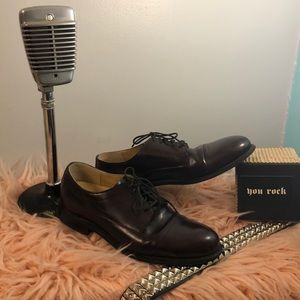 Dexter dress shoes
